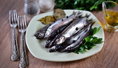 Лучший рецепт засолки деликатесной мойвы, рыба получилась изумительной