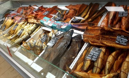 «Доступность рыбной продукции оставляет желать лучшего»: в Совете Федерации предложили зафиксировать цены на рыбу