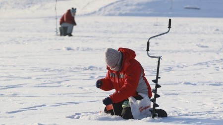 Секрет с двумя лунками для привлечения крупной рыбы
