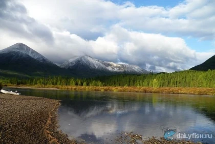 Рыболовный сплав по реке Тисса в Восточном Саяне фото