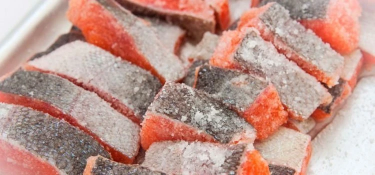 Как посолить форель в домашних условиях с солью и сахаром